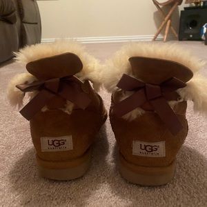 UGG Bailey Bow